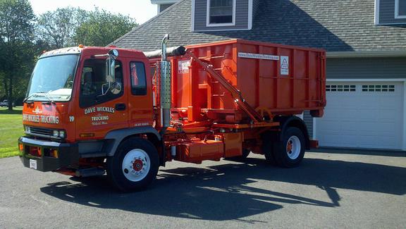 Dave Wickles Trucking Image